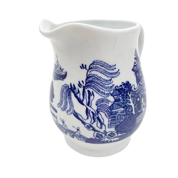 Royal Cuthbertson Creamer Blue Willow Dishwasher Microwave Safe Replacement - Picture 6 of 11